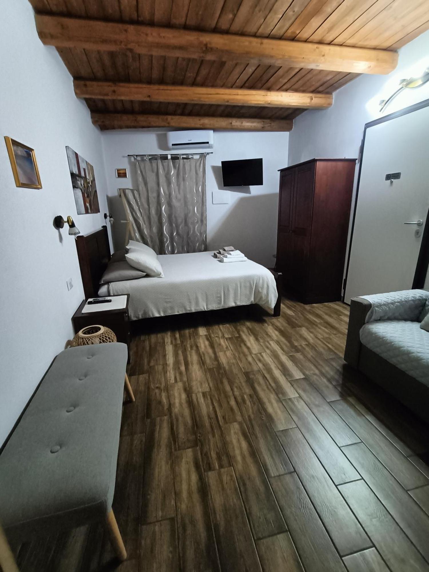 Bed And Breakfast Raggio Di Sole Iglesias Exteriér fotografie