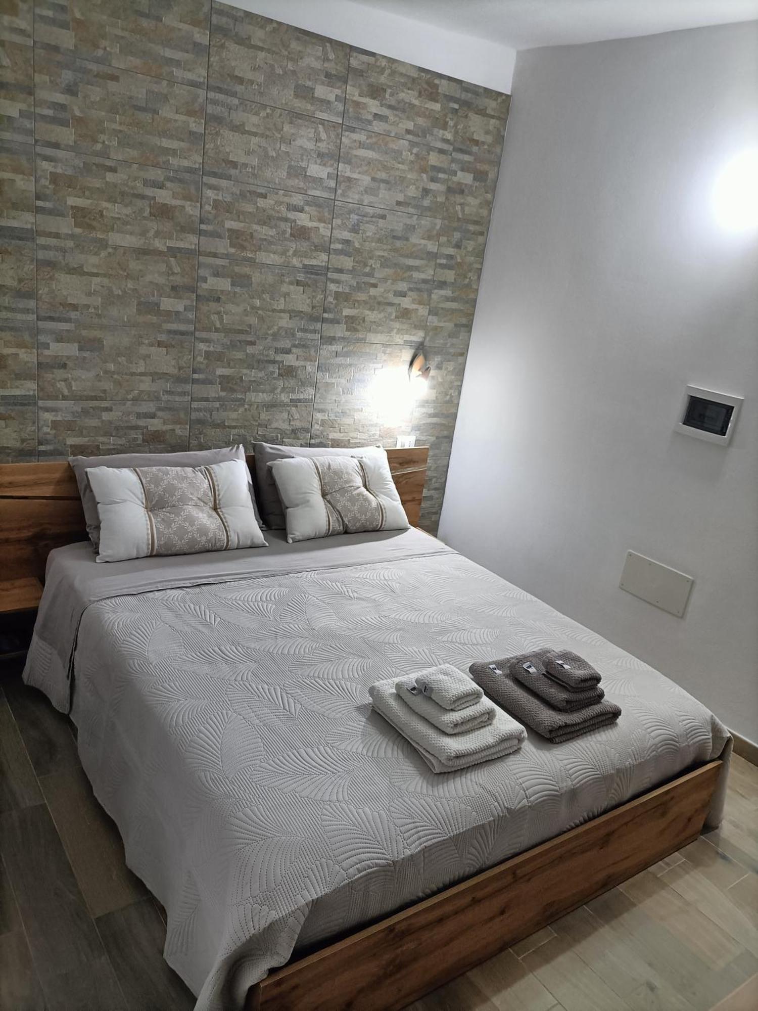 Bed And Breakfast Raggio Di Sole Iglesias Exteriér fotografie